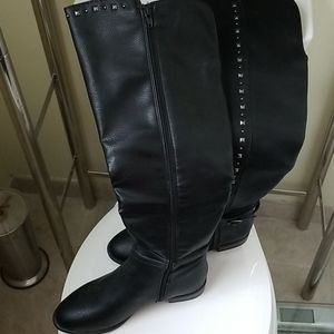 Like NEW At knee black zipper up side boots